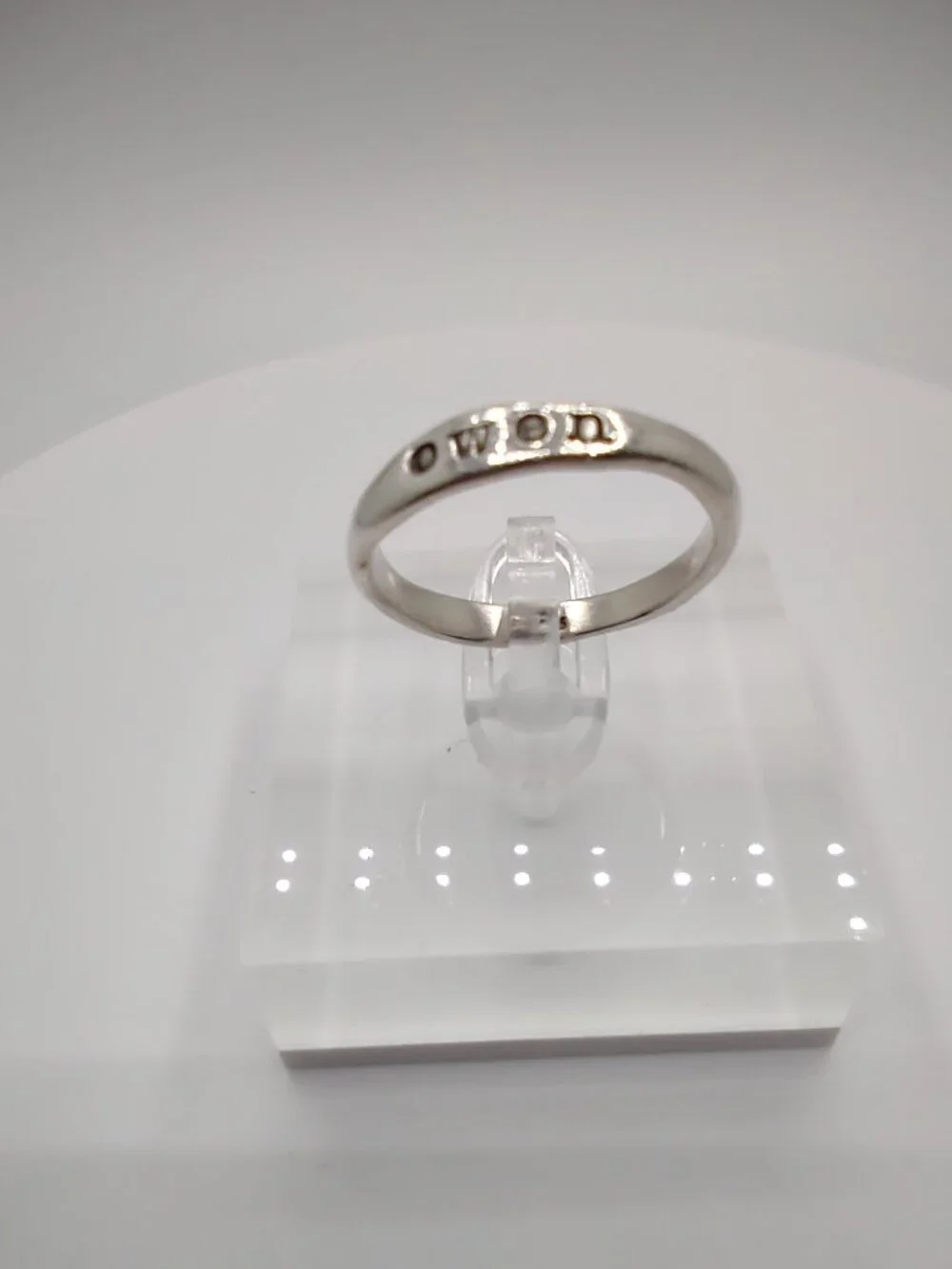 Ring Owen Name Inscribed -Stackable- Sz 8.5 - Sterling Silver 925